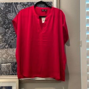 Versona red Open V-Neck Shirt Short Sleeve Blouse - Size Large NWT!